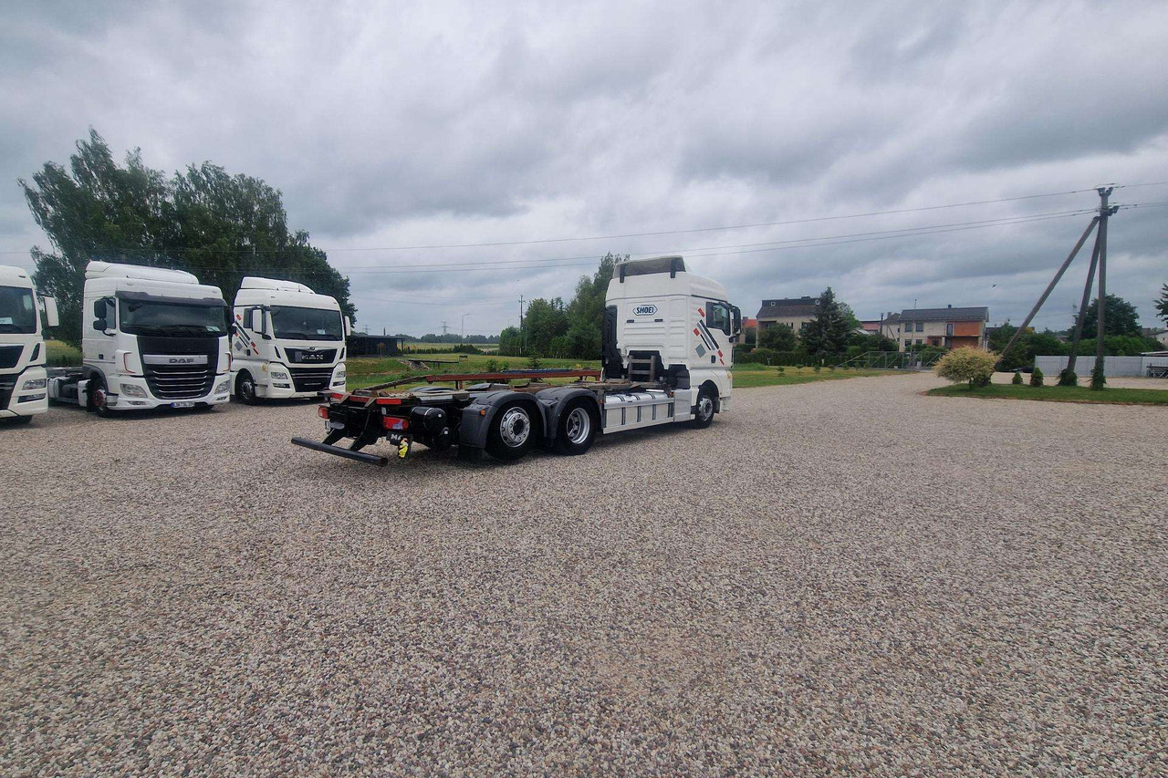 MAN TGX 26.420 - Konteinerveduk/ Tõstukiga veoauto: pilt 4 MAN TGX 26.420 - Konteinerveduk/ Tõstukiga veoauto: pilt 4