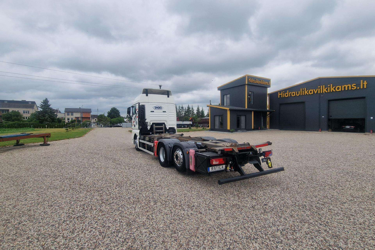 MAN TGX 26.420 - Konteinerveduk/ Tõstukiga veoauto: pilt 3 MAN TGX 26.420 - Konteinerveduk/ Tõstukiga veoauto: pilt 3