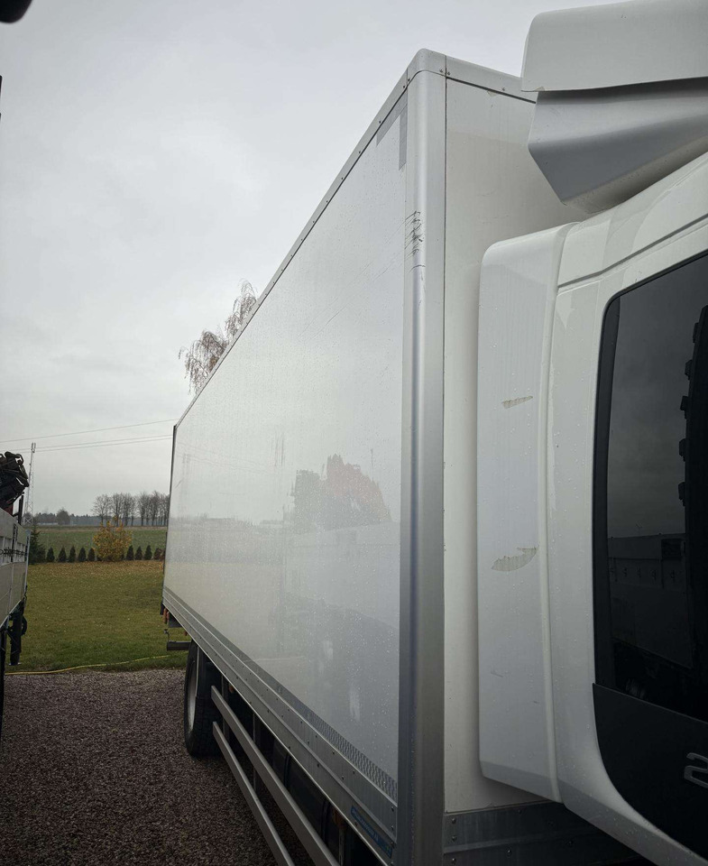 Volvo Kėbulas - Kasti veoauto: pilt 5 Volvo Kėbulas - Kasti veoauto: pilt 5