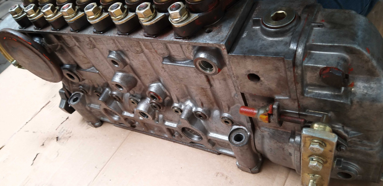 Pompa wtryskowa Bosch - Kütusepump - Veoauto: pilt 2 Pompa wtryskowa Bosch - Kütusepump - Veoauto: pilt 2