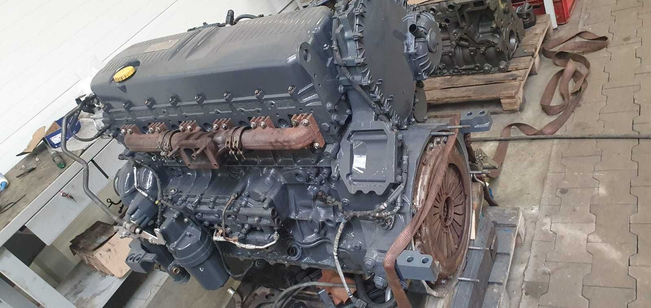 Silnik Iveco Cursor 13 CASE NEW HOLLAND F3HFE611B F3HFE613B F3HFE614B - Mootor: pilt 1 Silnik Iveco Cursor 13 CASE NEW HOLLAND F3HFE611B F3HFE613B F3HFE614B - Mootor: pilt 1
