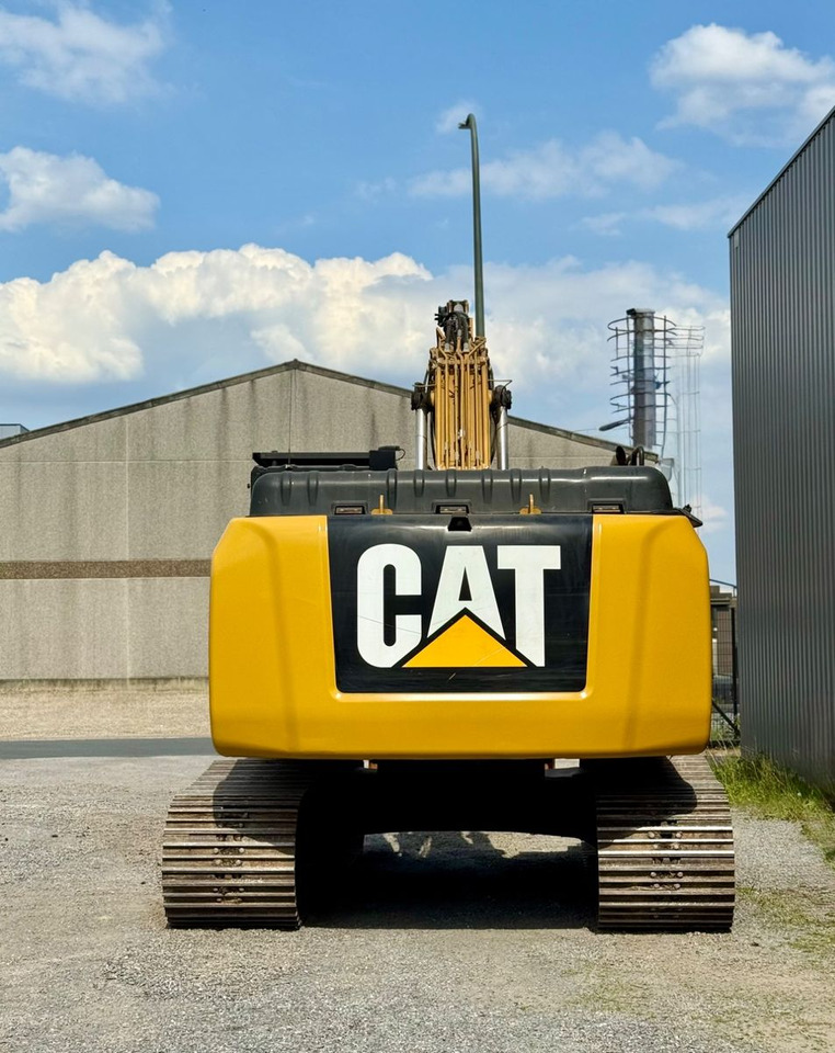 CAT 326FL - Lintekskavaator: pilt 4 CAT 326FL - Lintekskavaator: pilt 4