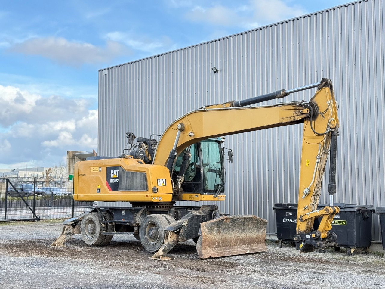 CAT MH3022 - Ratastel ekskavaator: pilt 2 CAT MH3022 - Ratastel ekskavaator: pilt 2