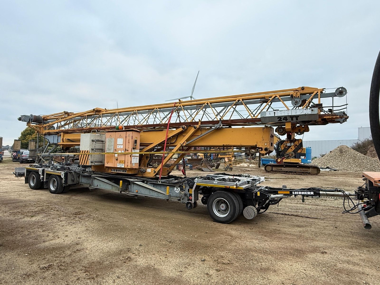 Liebherr 24TT - Tornkraana: pilt 1 Liebherr 24TT - Tornkraana: pilt 1