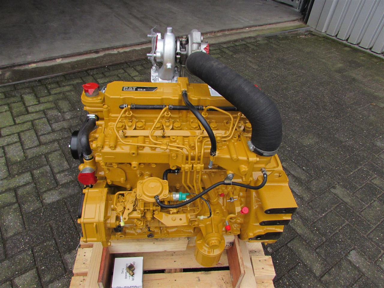 CATERPILLAR / MITSUBISHI RECON S4S-DT73CWL CAT C3.4 55kW-2500Rpm - Mootor - Laadur: pilt 1 CATERPILLAR / MITSUBISHI RECON S4S-DT73CWL CAT C3.4 55kW-2500Rpm - Mootor - Laadur: pilt 1