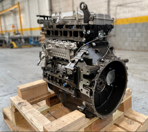 Isuzu 4HK1 long block( Stage 3A / Tier 3) - Mootor - Ekskavaator: pilt 1 Isuzu 4HK1 long block( Stage 3A / Tier 3) - Mootor - Ekskavaator: pilt 1