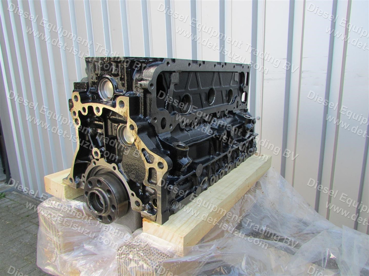 Isuzu **NEW** Short Block 4JJ1 4HK1 6HK1 - Silindriplokk - Ekskavaator: pilt 1 Isuzu **NEW** Short Block 4JJ1 4HK1 6HK1 - Silindriplokk - Ekskavaator: pilt 1