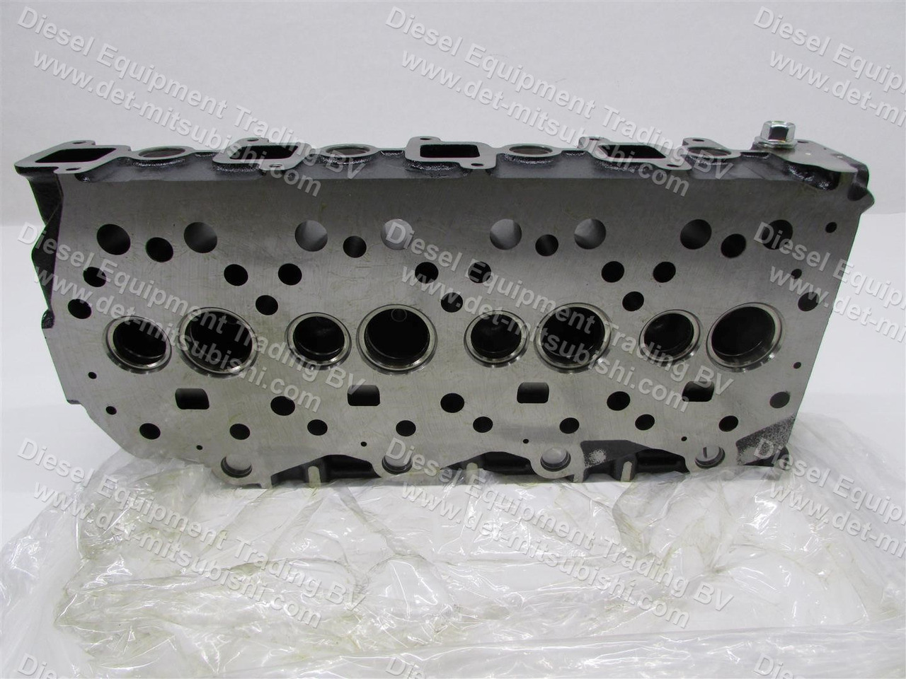 MITSUBISHI HEAD ASM; CYLINDER S4S INDIRECT (W/O VALVES) - Mootori pea - Tööstusmasin: pilt 2 MITSUBISHI HEAD ASM; CYLINDER S4S INDIRECT (W/O VALVES) - Mootori pea - Tööstusmasin: pilt 2