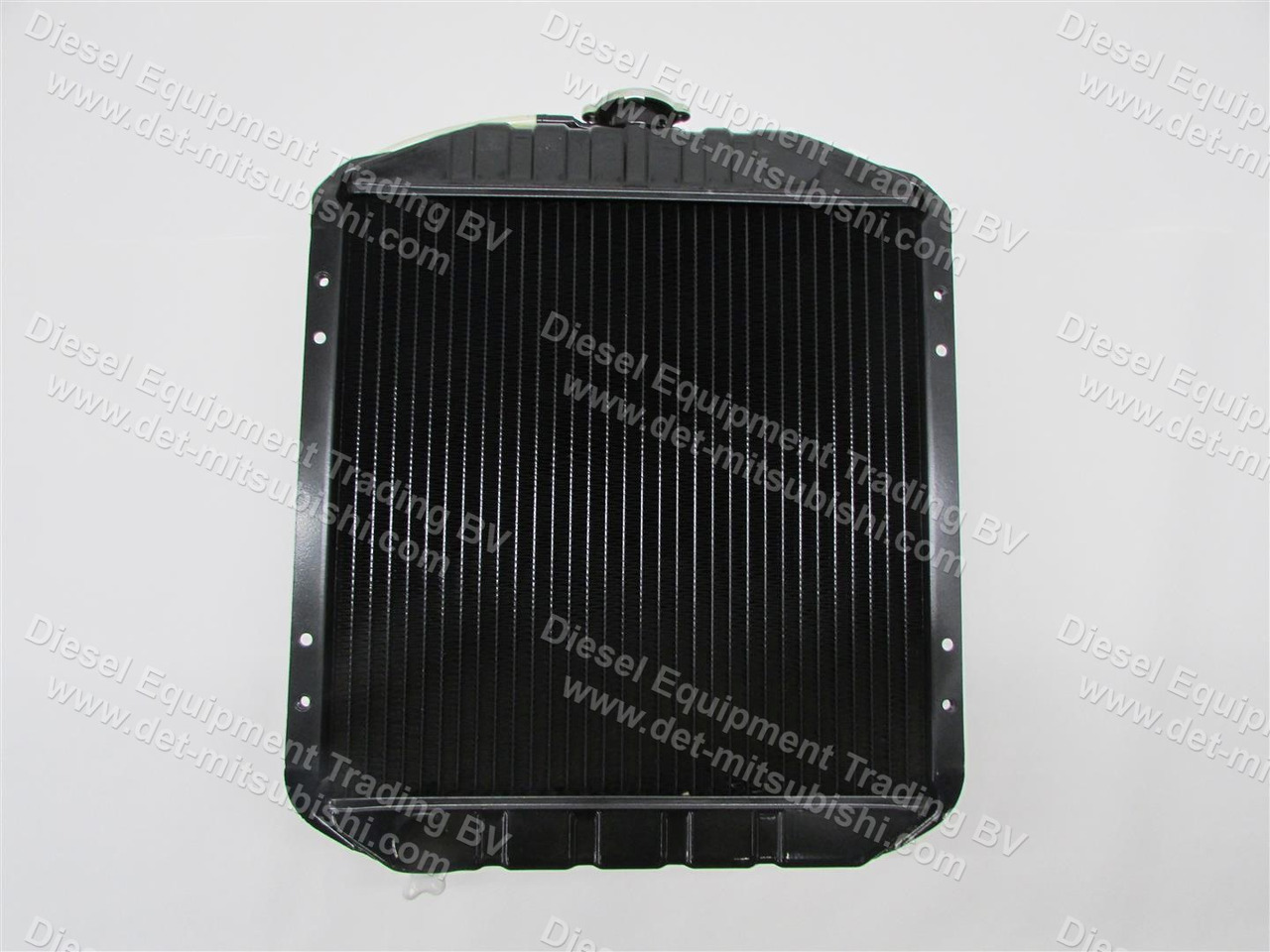 MITSUBISHI RADIATOR ASM; WATER S3L2 (COPPER) - Radiaator - Tööstusmasin: pilt 2 MITSUBISHI RADIATOR ASM; WATER S3L2 (COPPER) - Radiaator - Tööstusmasin: pilt 2