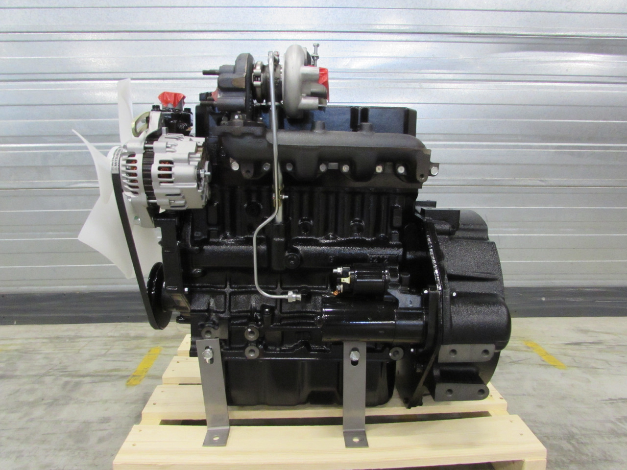 Mitsubishi New engine S4L2-Z5T61SD 17.7kw@1500 rpm stage 5 - Mootor - Generaatorikomplekt: pilt 2 Mitsubishi New engine S4L2-Z5T61SD 17.7kw@1500 rpm stage 5 - Mootor - Generaatorikomplekt: pilt 2