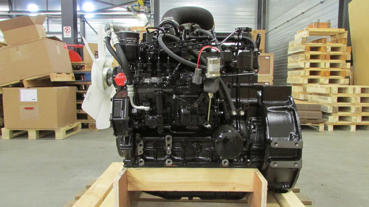 Mitsubishi New engine S4S-DT61SD(B) - Mootor - Generaatorikomplekt: pilt 1 Mitsubishi New engine S4S-DT61SD(B) - Mootor - Generaatorikomplekt: pilt 1