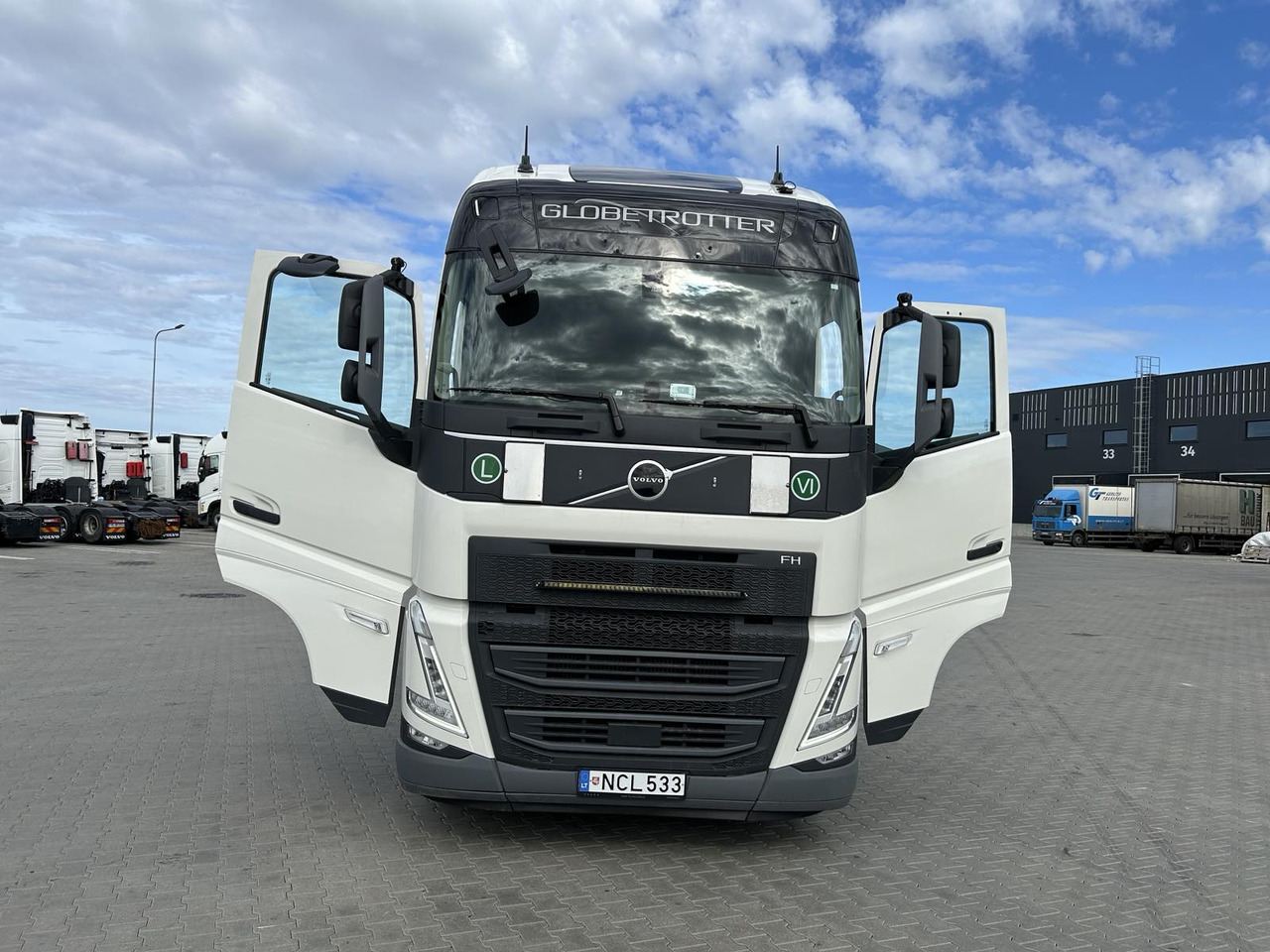 VOLVO FH D13 - Sadulveok: pilt 4 VOLVO FH D13 - Sadulveok: pilt 4