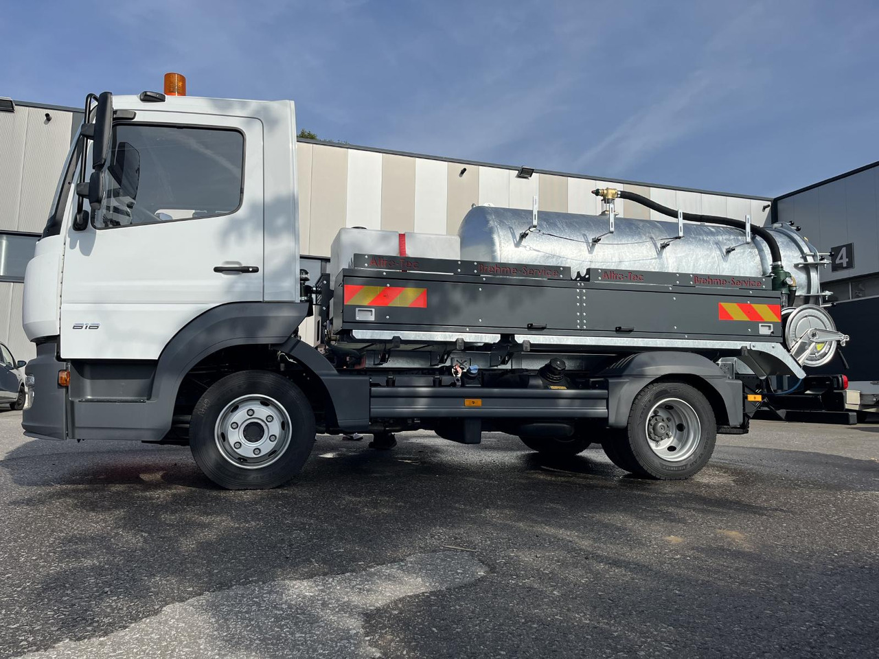 S-Vac 10m³ vacuum hook lifting roll-of container 10m³ - Multilift konteiner: pilt 1 S-Vac 10m³ vacuum hook lifting roll-of container 10m³ - Multilift konteiner: pilt 1