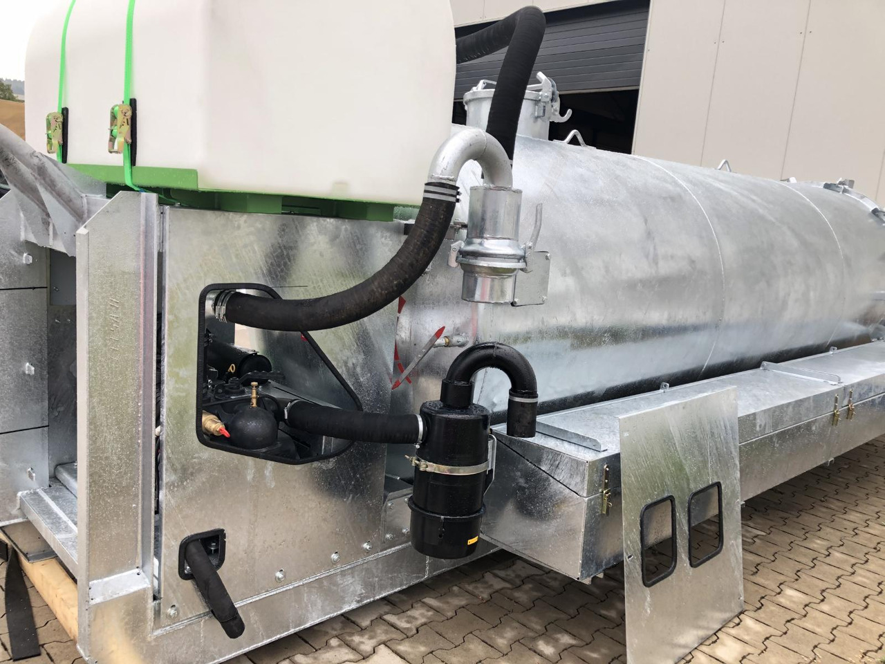 S-Vac 10m³ vacuum hook lifting roll-of container 10m³ - Multilift konteiner: pilt 3 S-Vac 10m³ vacuum hook lifting roll-of container 10m³ - Multilift konteiner: pilt 3