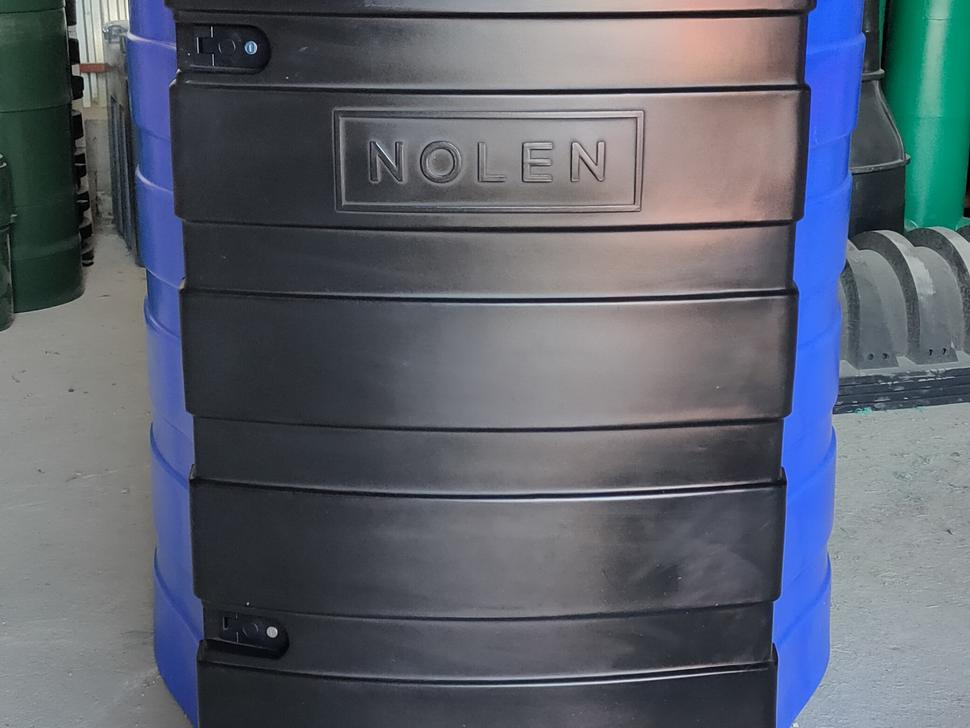 DC AdBlue-Behälter / AdBlue tank / Cuve à AdBlue / Serbatoio / Depósito / Бак для AdBlue / Zbiornik AdBlue 1500 l - Säilitusmahuti: pilt 5 DC AdBlue-Behälter / AdBlue tank / Cuve à AdBlue / Serbatoio / Depósito / Бак для AdBlue / Zbiornik AdBlue 1500 l - Säilitusmahuti: pilt 5