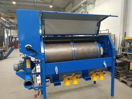 Dozamech Getreidereingier / Grain cleaner / Nettoyeur de céréales / Limpiadora de tambor para cerea / Pulitrice a tamburo per cereali / Барабанный очиститель для зерновых культур / Czyszczalnia bębnowa do zbóż liising Dozamech Getreidereingier / Grain cleaner / Nettoyeur de céréales / Limpiadora de tambor para cerea / Pulitrice a tamburo per cereali / Барабанный очиститель для зерновых культур / Czyszczalnia bębnowa do zbóż: pilt 9