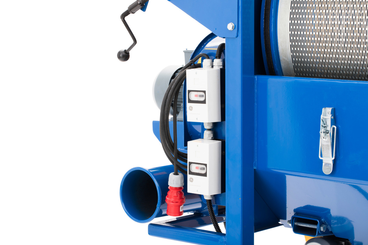 Dozamech Getreidereingier / Grain cleaner / Nettoyeur de céréales / Limpiadora de tambor para cerea / Pulitrice a tamburo per cereali / Барабанный очиститель для зерновых культур / Czyszczalnia bębnowa do zbóż - Teravilja puhasti: pilt 2 Dozamech Getreidereingier / Grain cleaner / Nettoyeur de céréales / Limpiadora de tambor para cerea / Pulitrice a tamburo per cereali / Барабанный очиститель для зерновых культур / Czyszczalnia bębnowa do zbóż - Teravilja puhasti: pilt 2