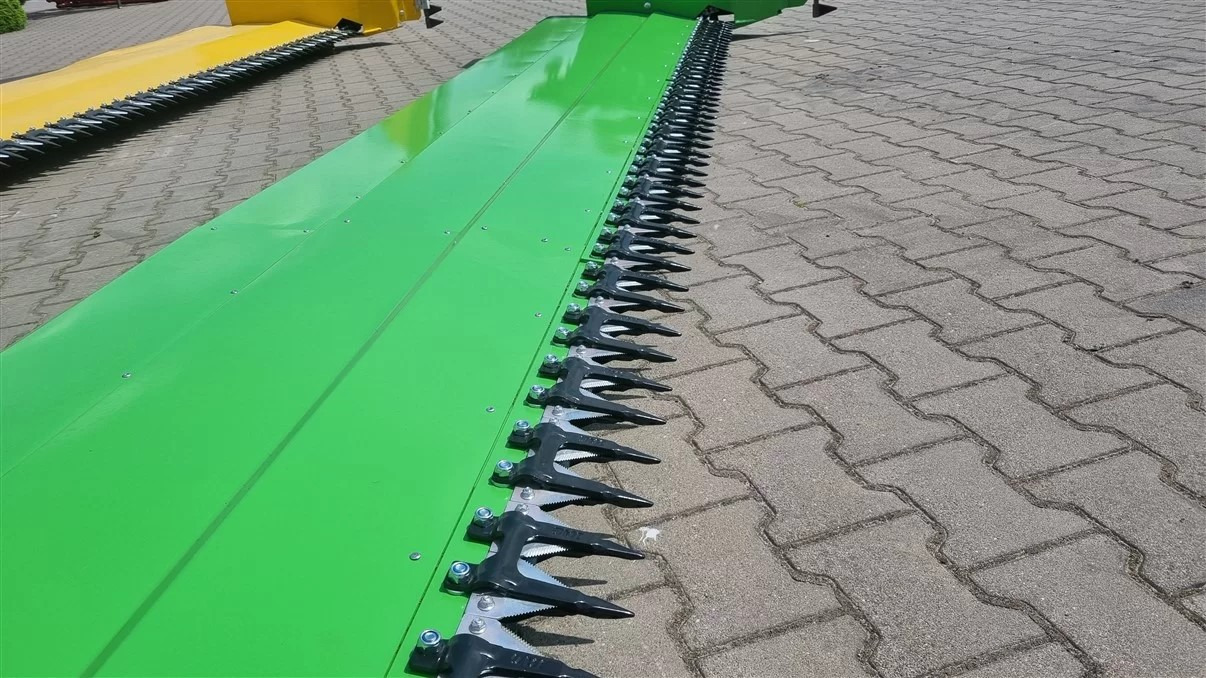 Uus Rapsikoristusmasin Lupus Rapsvorsatz / Rape cutter / Barre de coupe à colza / Mesa de colza / Tavolo da colza / Рапсовый стол / Stół do rzepaku 6 m: pilt 6