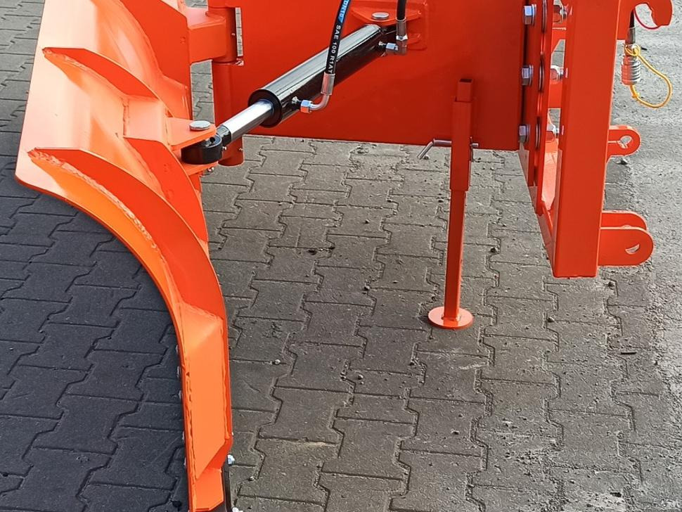 METAL-TECHNIK Schneeschild / Snow plow / Lame à neige / sgombraneve dritto / Cнегоочиститель / Pług odśnieżny prosty 3 m - Lumesahk - Lumesahk: pilt 2 METAL-TECHNIK Schneeschild / Snow plow / Lame à neige / sgombraneve dritto / Cнегоочиститель / Pług odśnieżny prosty 3 m - Lumesahk - Lumesahk: pilt 2