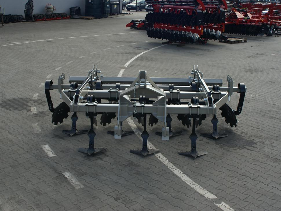 ROLEX Flügelschargrubber / Stubble cultivator / Dechaumeur à dents / Стерневой культиватор / Agregat podorywkowy 3 m - Kultivaator: pilt 4 ROLEX Flügelschargrubber / Stubble cultivator / Dechaumeur à dents / Стерневой культиватор / Agregat podorywkowy 3 m - Kultivaator: pilt 4