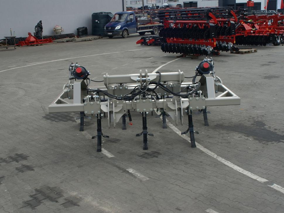 ROLEX Meißelpflug / Chisel plough / Decompacteur chisel / Aratro a scalpello Chisel / Чизельный плуг / Pług dłutowy 3 m - Sügavkobesti: pilt 4 ROLEX Meißelpflug / Chisel plough / Decompacteur chisel / Aratro a scalpello Chisel / Чизельный плуг / Pług dłutowy 3 m - Sügavkobesti: pilt 4