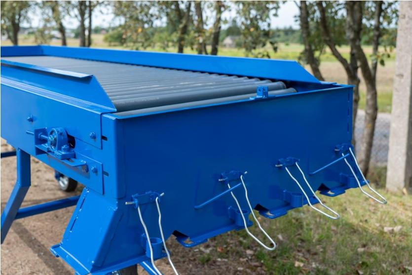 ROLMET Rollenverlesetisch / Sorting table / Table de tri / Tavolo selettivo / Сортировочный стол / Stół przebierczy SP 1 - Kartulitehnika: pilt 4 ROLMET Rollenverlesetisch / Sorting table / Table de tri / Tavolo selettivo / Сортировочный стол / Stół przebierczy SP 1 - Kartulitehnika: pilt 4