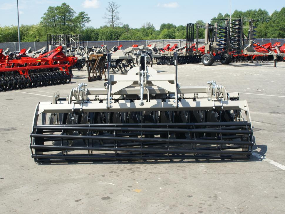 Uus Ketasäke Rolex Scheibenegge / Disc harrow with hydropack / Déchaumeur à disques avec support semoir / Erpice a dischi / Cultivador de discos con hydropack / Дисковая борона с гидропаком 3 m: pilt 17