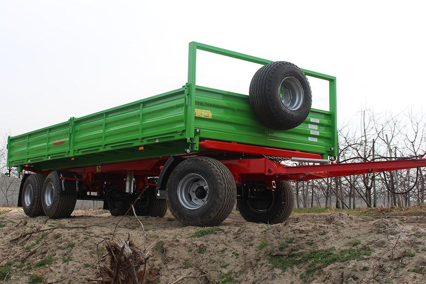 Wodziński Transportplattform für Obstbau / Orchard platform / Plateau de verger / Platforma sadownicza - Põllutöö platvormjärelhaagis: pilt 1 Wodziński Transportplattform für Obstbau / Orchard platform / Plateau de verger / Platforma sadownicza - Põllutöö platvormjärelhaagis: pilt 1