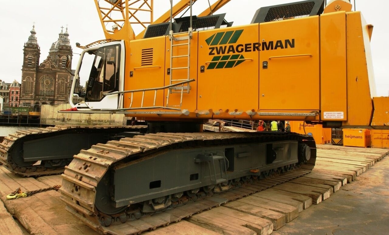 Liebherr HS-885-HD - Roomikkraana: pilt 1 Liebherr HS-885-HD - Roomikkraana: pilt 1