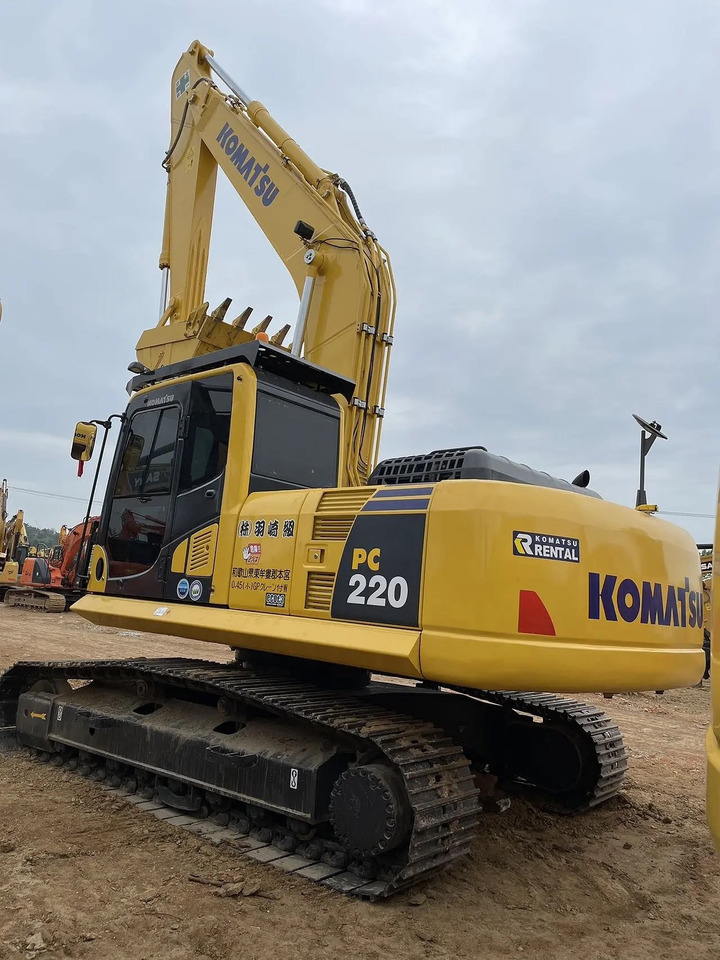 KOMATSU PC220-7 - Lintekskavaator: pilt 4 KOMATSU PC220-7 - Lintekskavaator: pilt 4