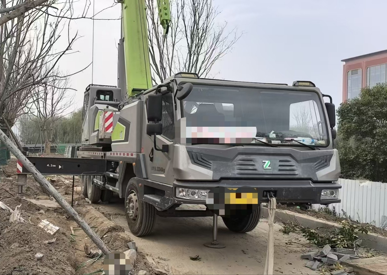ZOOMLION ZTE250 - Autokraana: pilt 1 ZOOMLION ZTE250 - Autokraana: pilt 1