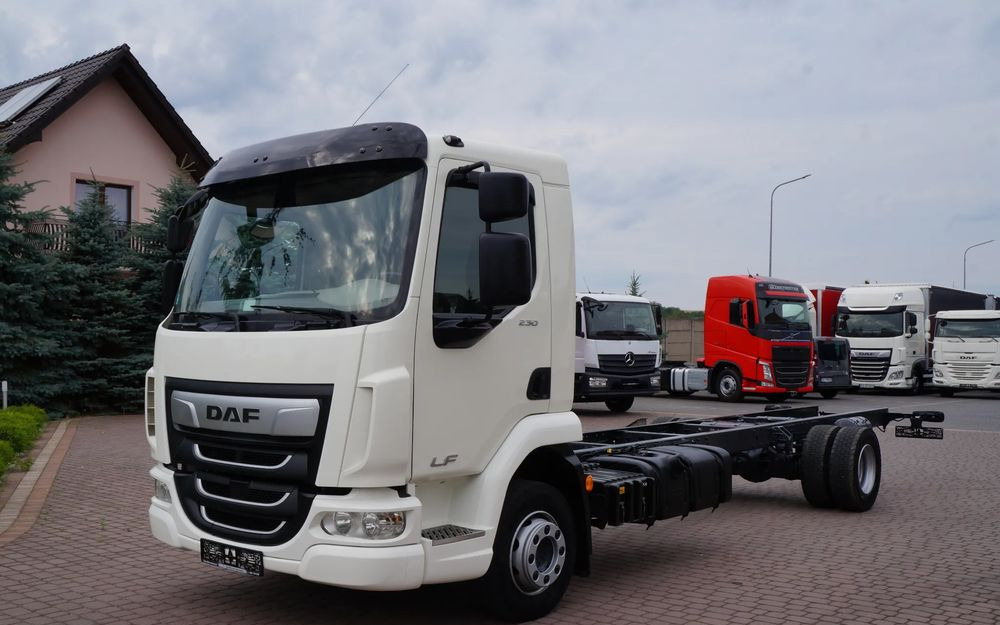 DAF LF 230 EURO 6 12 TON RAMA DO ZABUDOWY - Kabiinišassiiga veoauto: pilt 2 DAF LF 230 EURO 6 12 TON RAMA DO ZABUDOWY - Kabiinišassiiga veoauto: pilt 2