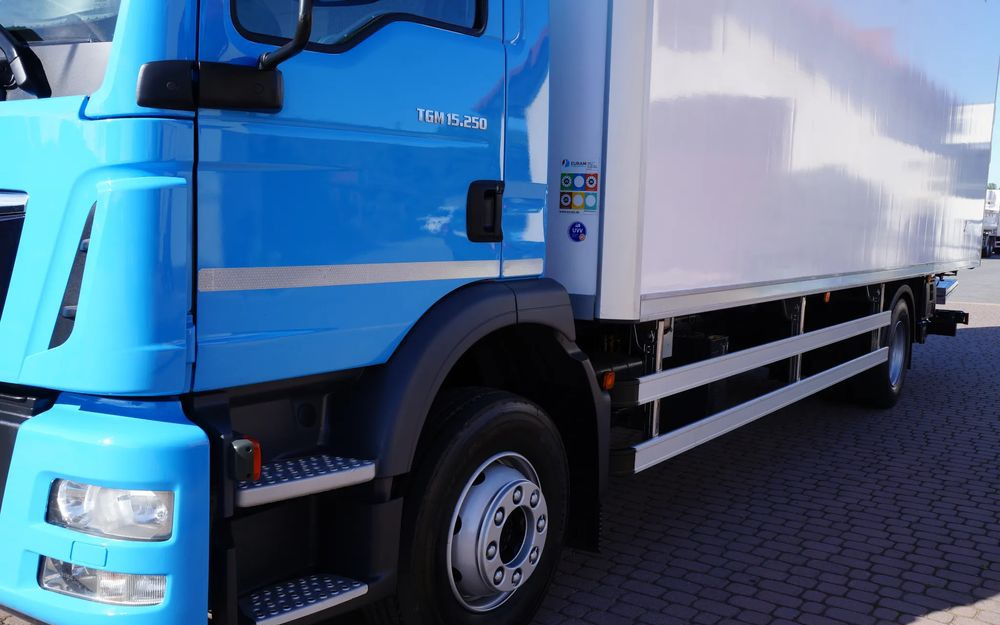 MAN TGM 15.250 EURO 6 CHŁODNIA LAMBERET ŁAD 7.300 KG NISKI PRZEBIEG - Külmutiga veoauto: pilt 5 MAN TGM 15.250 EURO 6 CHŁODNIA LAMBERET ŁAD 7.300 KG NISKI PRZEBIEG - Külmutiga veoauto: pilt 5