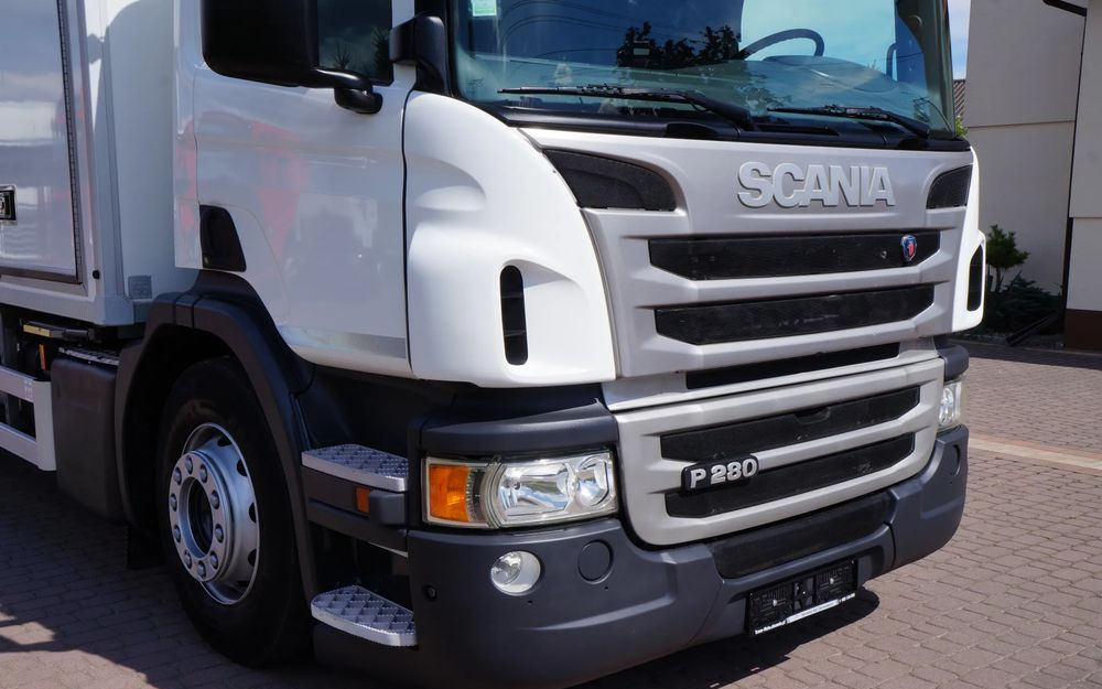 Scania P280 Euro 6 18 TON CHŁODNIA 16 PALET NISKI PRZEBIEG - Külmutiga veoauto: pilt 5 Scania P280 Euro 6 18 TON CHŁODNIA 16 PALET NISKI PRZEBIEG - Külmutiga veoauto: pilt 5