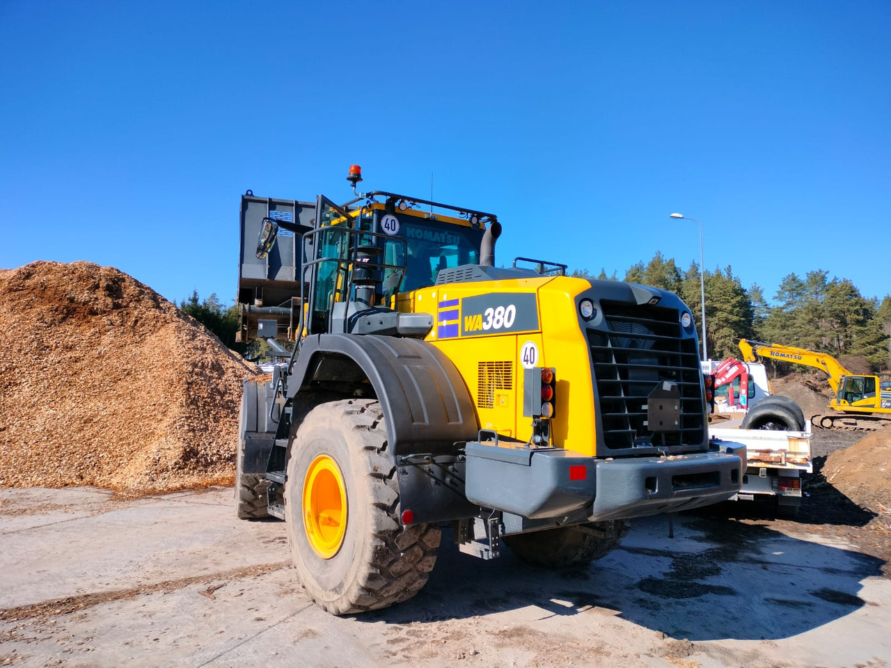 KOMATSU WA380 - Rataslaadur: pilt 4 KOMATSU WA380 - Rataslaadur: pilt 4