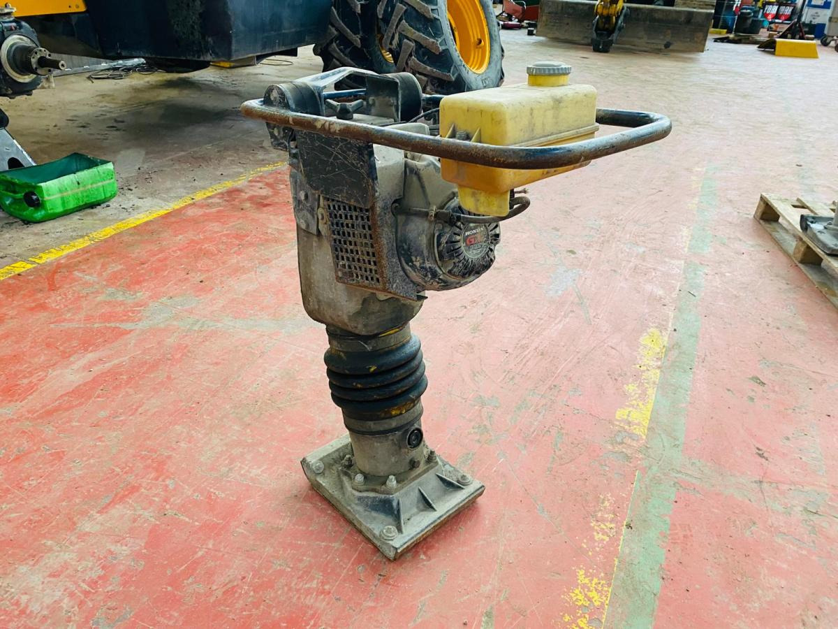 AMMANN Pilonneuse - Tambits: pilt 4 AMMANN Pilonneuse - Tambits: pilt 4