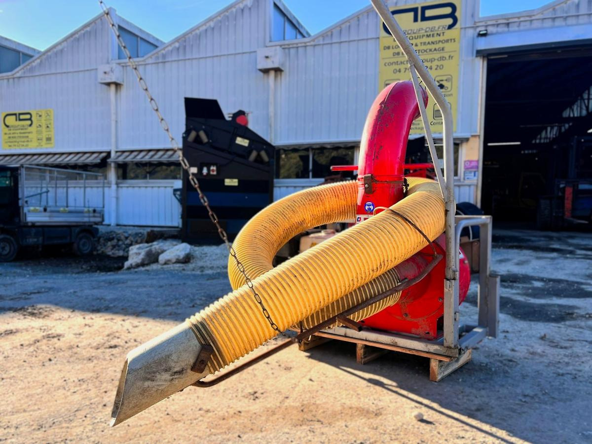 ASPIRATEUR A FEUILLE MOTORISÉ SUR BERCE (NET TVA) - Tööstuslik tolmuimeja: pilt 1 ASPIRATEUR A FEUILLE MOTORISÉ SUR BERCE (NET TVA) - Tööstuslik tolmuimeja: pilt 1