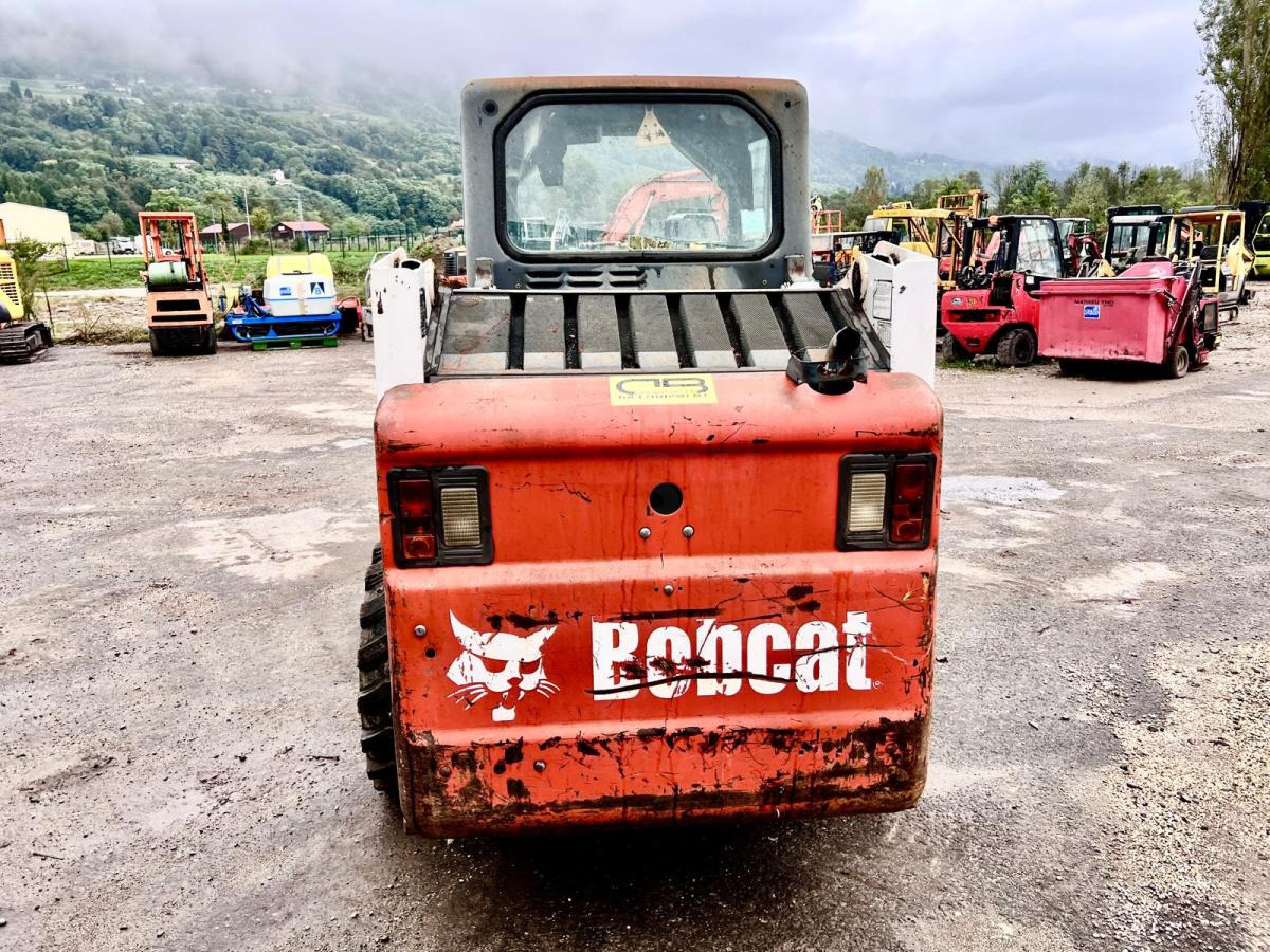 Bobcat S130 Chargeuse Compact - Kompaktlaadur: pilt 5 Bobcat S130 Chargeuse Compact - Kompaktlaadur: pilt 5