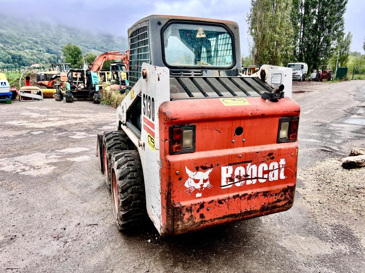 Bobcat S130 Chargeuse Compact - Kompaktlaadur: pilt 3 Bobcat S130 Chargeuse Compact - Kompaktlaadur: pilt 3