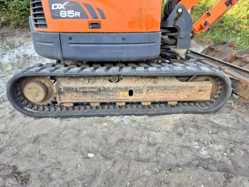 Doosan DX85R-3 PELLE A CHENILLES 8,5T - Lintekskavaator: pilt 4 Doosan DX85R-3 PELLE A CHENILLES 8,5T - Lintekskavaator: pilt 4