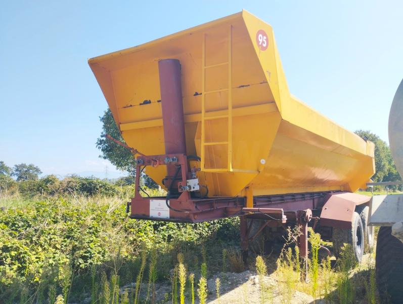 FRUEHAUF Semi benne ED 32 - Kallur-poolhaagis: pilt 1 FRUEHAUF Semi benne ED 32 - Kallur-poolhaagis: pilt 1