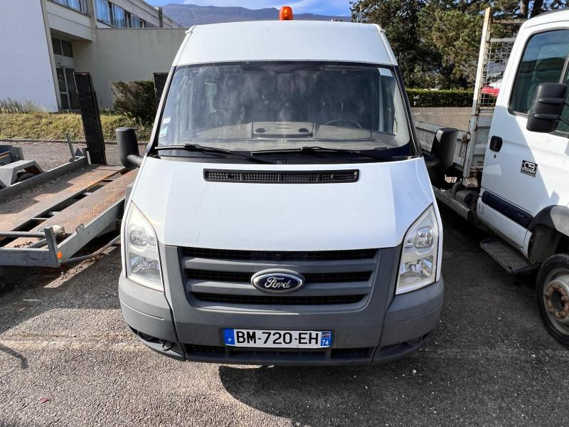 Ford Transit 2,2L TDCI 140cv Moteur HS - Väike kaubik: pilt 3 Ford Transit 2,2L TDCI 140cv Moteur HS - Väike kaubik: pilt 3