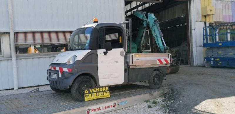 Mega MULTITRUCK ELECTRIQUE POUR PIÈCE - Tarbesõiduk kallur, Elektrikaubik: pilt 1 Mega MULTITRUCK ELECTRIQUE POUR PIÈCE - Tarbesõiduk kallur, Elektrikaubik: pilt 1