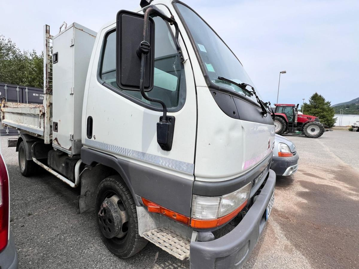 Mitsubishi Canter FB634 D CAMION BENNE (NET DE TVA) - Tarbesõiduk kallur: pilt 2 Mitsubishi Canter FB634 D CAMION BENNE (NET DE TVA) - Tarbesõiduk kallur: pilt 2