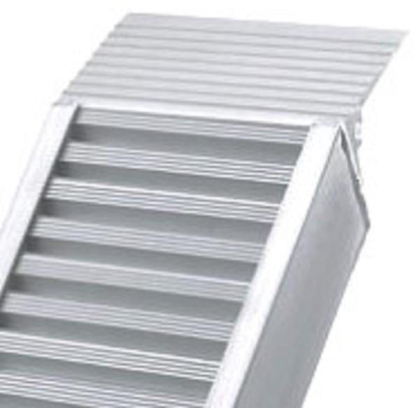 RAMPES ALUMINIUM RAMPE DE CHARGEMENT 1 METRE 7T - Laadimisramp: pilt 2 RAMPES ALUMINIUM RAMPE DE CHARGEMENT 1 METRE 7T - Laadimisramp: pilt 2