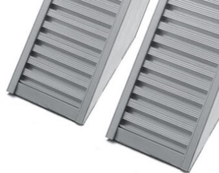 RAMPES ALUMINIUM RAMPE DE CHARGEMENT 1 METRE 7T - Laadimisramp: pilt 3 RAMPES ALUMINIUM RAMPE DE CHARGEMENT 1 METRE 7T - Laadimisramp: pilt 3