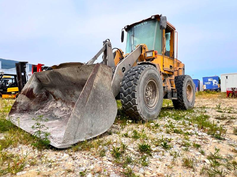 Volvo L 50 E CHARGEUSE A PNEUS 10T - Rataslaadur: pilt 1 Volvo L 50 E CHARGEUSE A PNEUS 10T - Rataslaadur: pilt 1