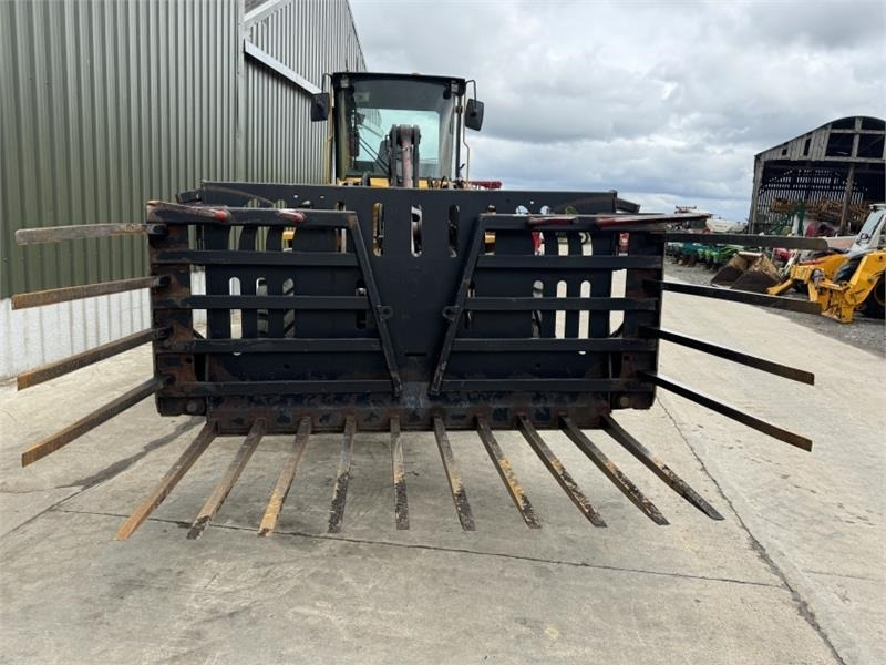 Albutt Albutt B916HX Buck Rake - Iselaadiv vanker: pilt 3 Albutt Albutt B916HX Buck Rake - Iselaadiv vanker: pilt 3