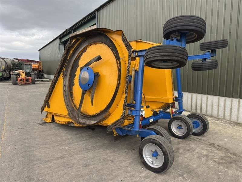 Bomford Triwing 6000 Topper - Hooldusniiduk/ Multšer: pilt 2 Bomford Triwing 6000 Topper - Hooldusniiduk/ Multšer: pilt 2