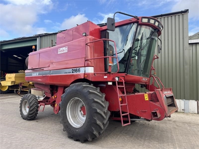 Case Axial-Flow Case Axial Flow 2166 c/w 1030 Header  - Koristusmasina lisad: pilt 3 Case Axial-Flow Case Axial Flow 2166 c/w 1030 Header  - Koristusmasina lisad: pilt 3